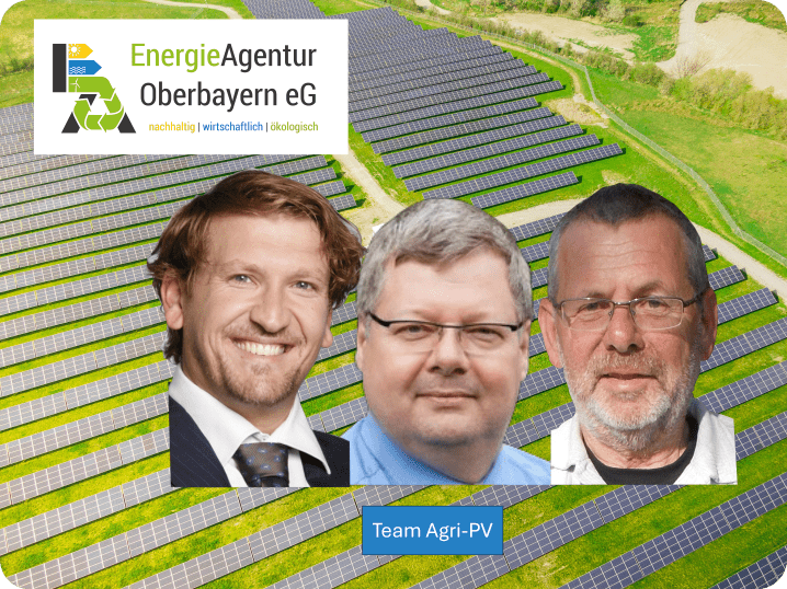 Das Bild zeigt das Agri-PV-Team der EnergieAgentur Oberbayern eG; v.l.n.r. Robert Ballerstaller, Dr. Axel Laistner, Michael Wühle